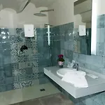 Отель De 3*