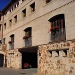 Hotel De 3*