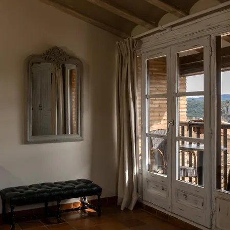 Hotel De 3*