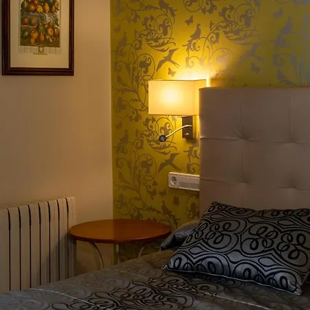 Hotel De 3*