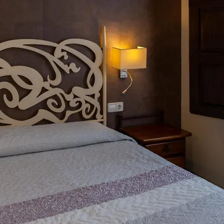 Hotel De 3*