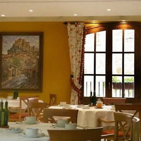Hotel De 3*