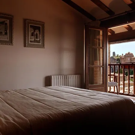 Hotel De 3*